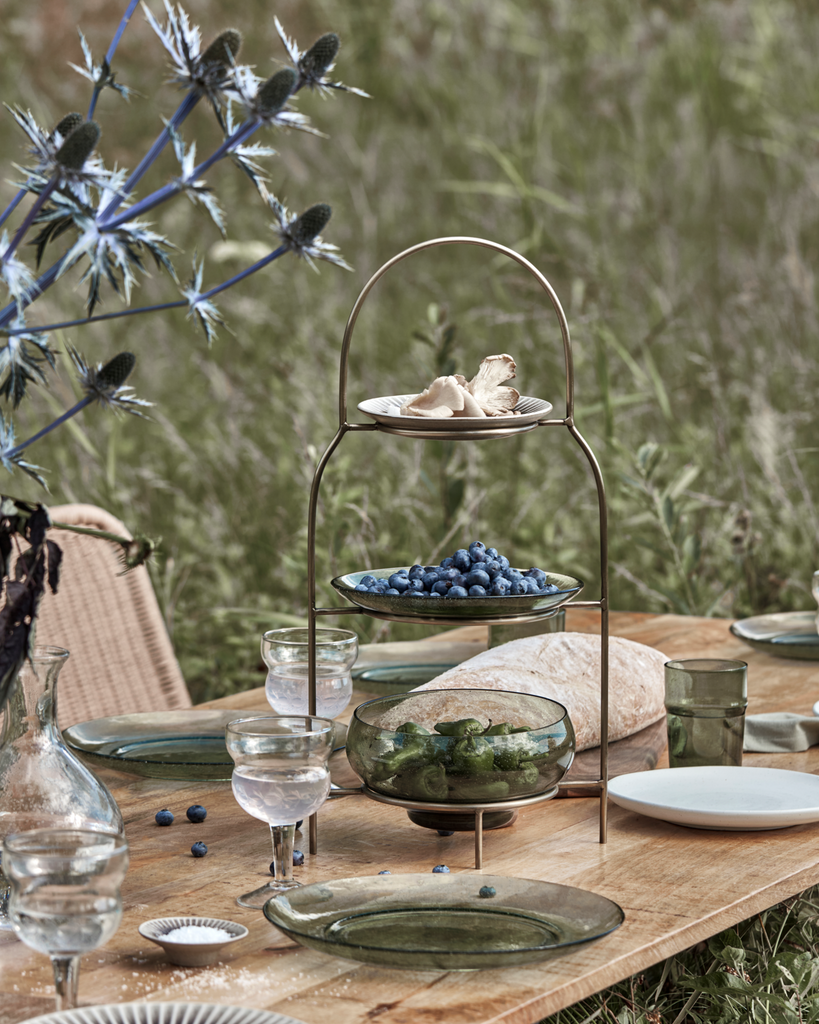 Sana Plate Stand