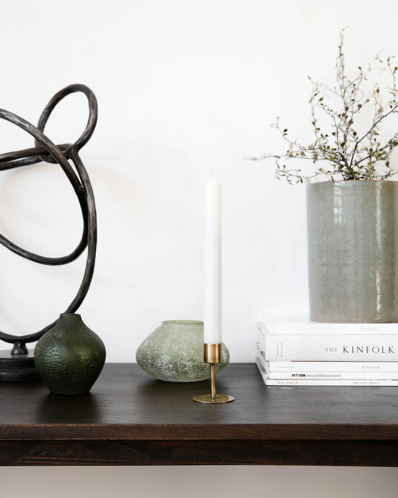 Anit Candle Stand
