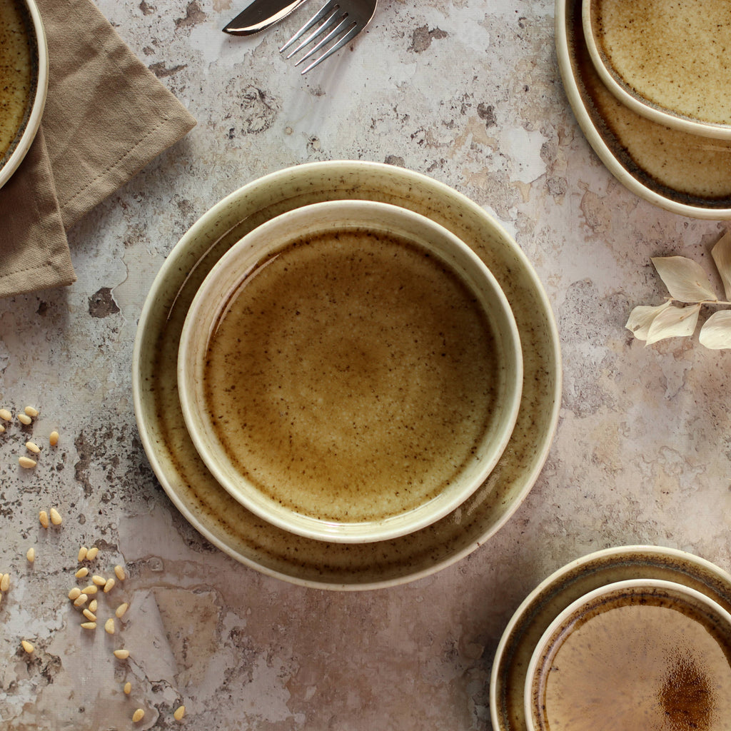Stack Porcelain Cutter Plate