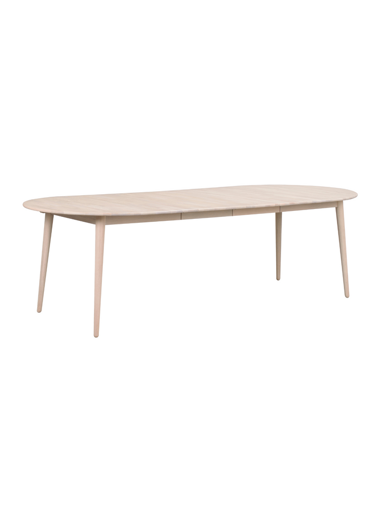 Tyler Tables Tyler Oval Oak Extendable Dining Table | The Wilds