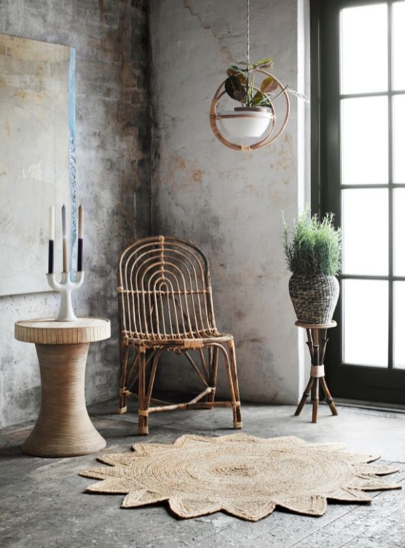 Round Jute Braided Rug